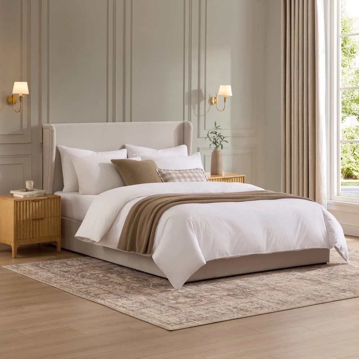 Berkeley Ottoman Storage Bed – Natural